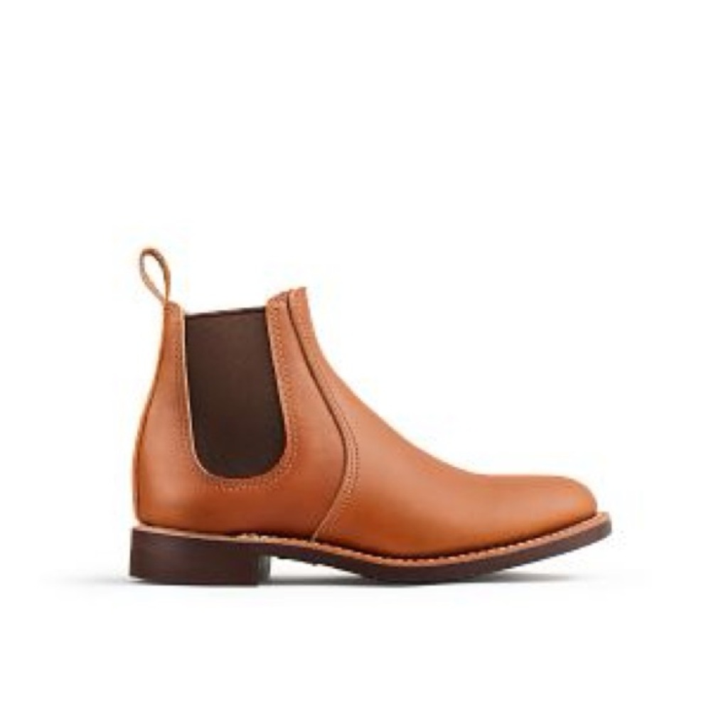 Women’s brown Red Wing Chelsea boots, size 10